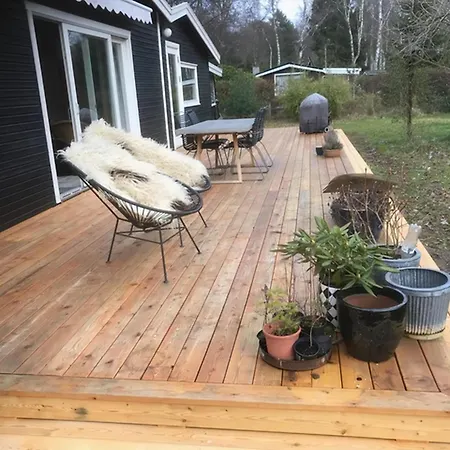 Lovely With A Beautiful Terrace *